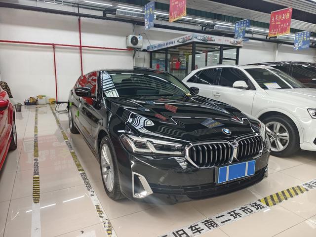 BMW 5 Series 2021 525Li Luxury Package – фото 3