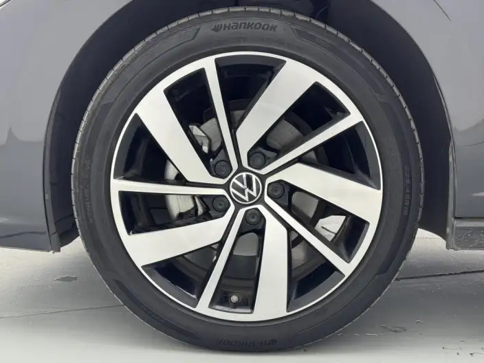 Volkswagen Sagitar 2024 Model 300TSI DSG Superior Edition – фото 9