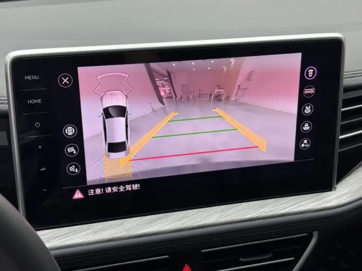 Volkswagen Sagitar 2024 Model 300TSI DSG Superior Edition – фото 10
