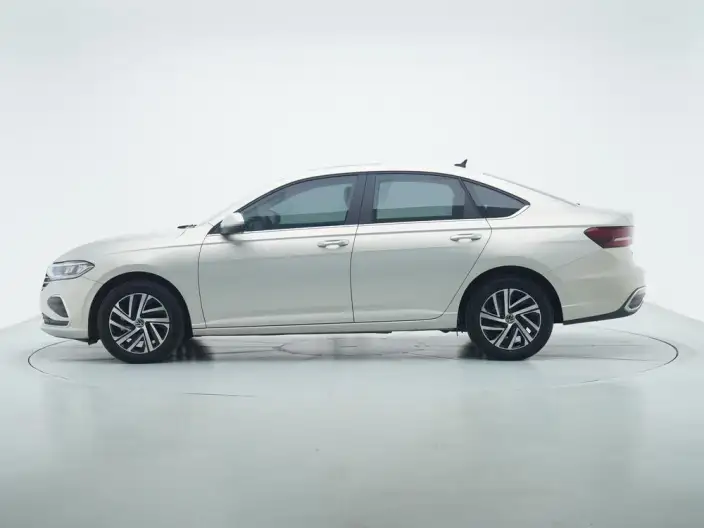 Volkswagen Lavida 2023 Model 1.5L Automatic Manyi Edition – фото 4