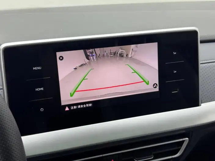 Volkswagen Lavida 2023 Model 1.5L Automatic Manyi Edition – фото 10