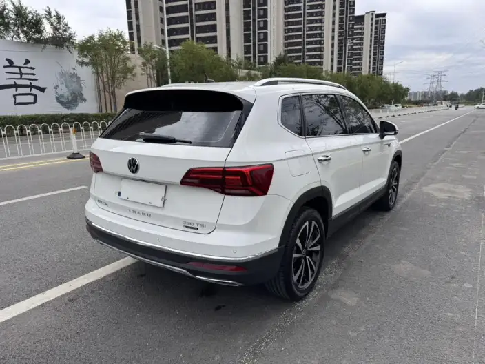Volkswagen Tharu 2022 Model 330TSI 4WD Deluxe Edition – фото 6