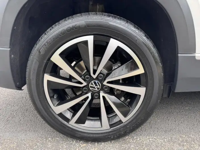 Volkswagen Tharu 2022 Model 330TSI 4WD Deluxe Edition – фото 7