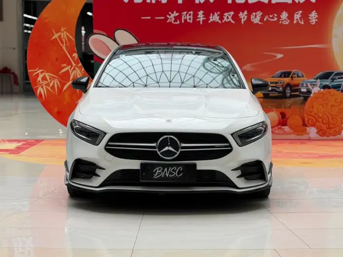 Mercedes-Benz A-Class AMG 2022 Model AMG A 35 L 4MATIC – фото 2