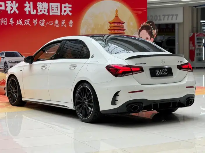 Mercedes-Benz A-Class AMG 2022 Model AMG A 35 L 4MATIC – фото 3