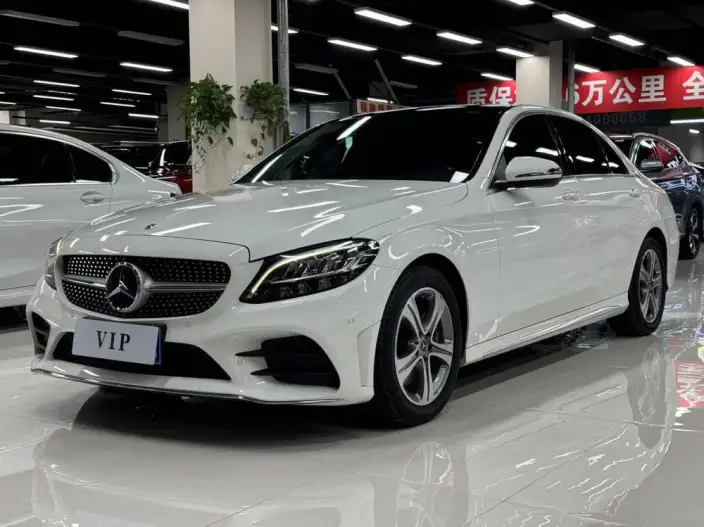 Mercedes-Benz C-Class 2021 Model C 260 L Sports Edition – фото 1