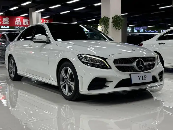 Mercedes-Benz C-Class 2021 Model C 260 L Sports Edition – фото 3