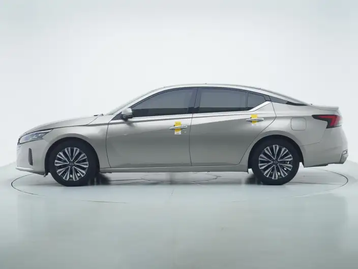 Nissan Teana 2022 Model 2.0L XL-TLS Yuexiang Edition – фото 4