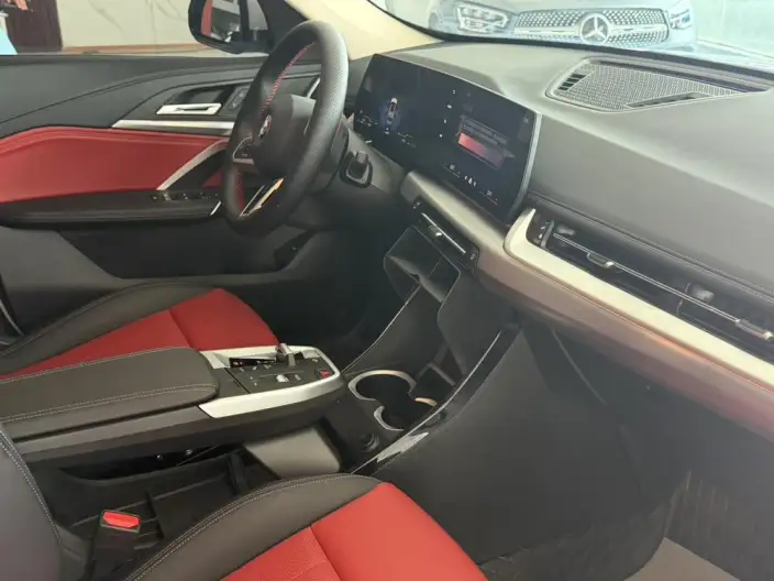 BMW X1 2023 Model sDrive25Li M Sports Set – фото 8