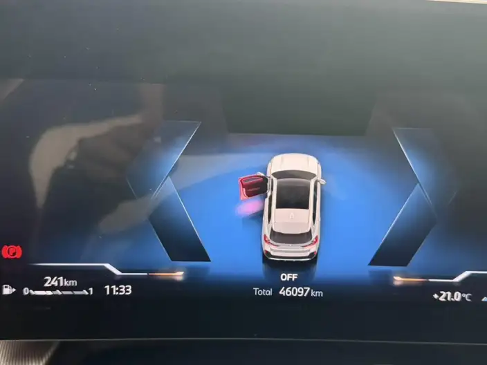 BMW X1 2023 Model sDrive25Li M Sports Set – фото 10