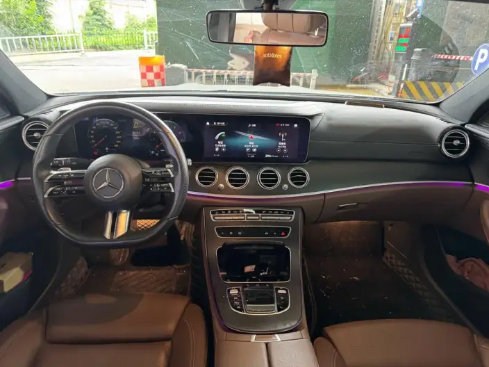 Mercedes-Benz E-Class 2021 Model E 260 L Sports sedan – фото 5