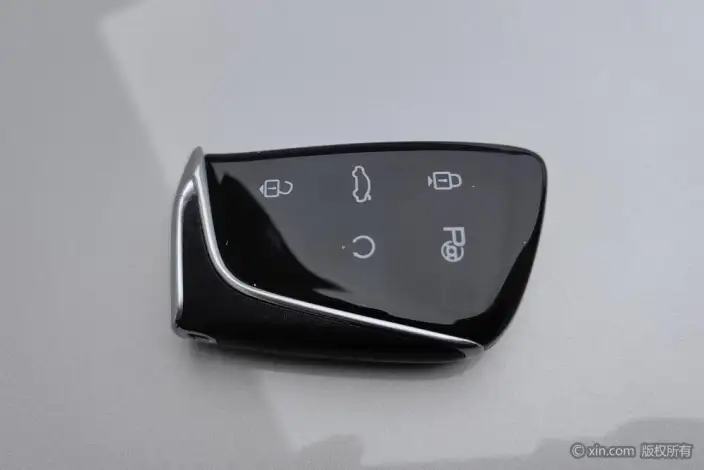 DFM L7 PHEV 2024 Model 205 Plus – фото 6