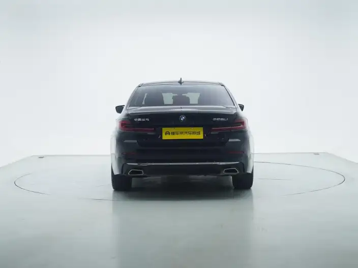 BMW 5 Series 2022 Model 525Li Luxury Set – фото 6
