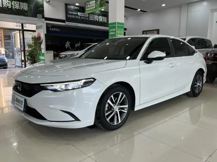 Model Ge 2023 Model 240TURBO CVT Technology Edition – фото 1