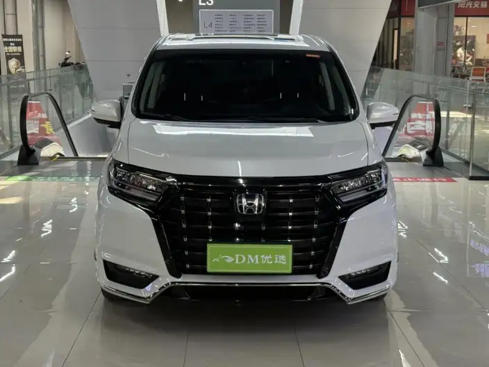 Honda Elysion 2022 Model 2.0L Hybrid Deluxe Edition – фото 2
