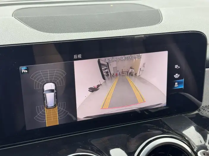 Mercedes-Benz GLB 2021 Model GLB 180 Dynamic Model – фото 10