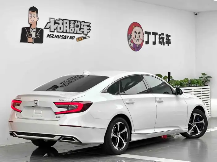 Honda Accord 2022 Model 260TURBO Deluxe Edition – фото 5