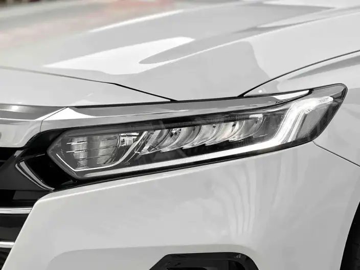 Honda Accord 2022 Model 260TURBO Deluxe Edition – фото 8