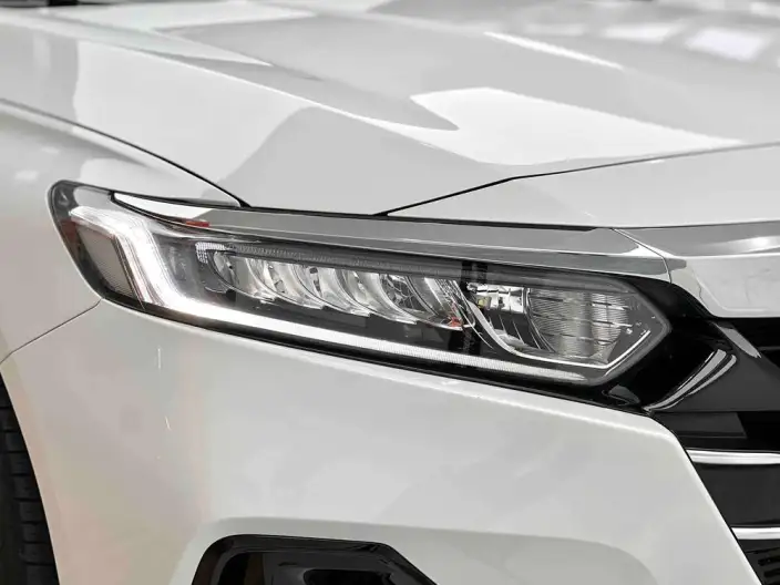 Honda Accord 2022 Model 260TURBO Deluxe Edition – фото 10
