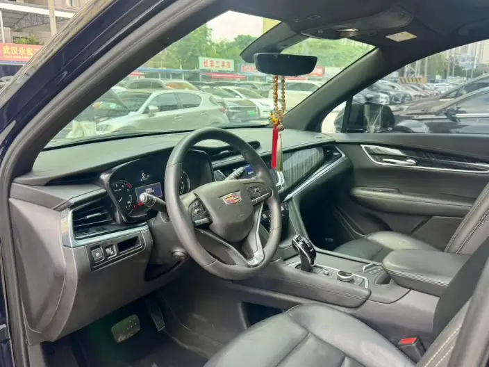 Cadillac XT6 2022 Model 2.0T VII seat 4WD Luxury Model – фото 9