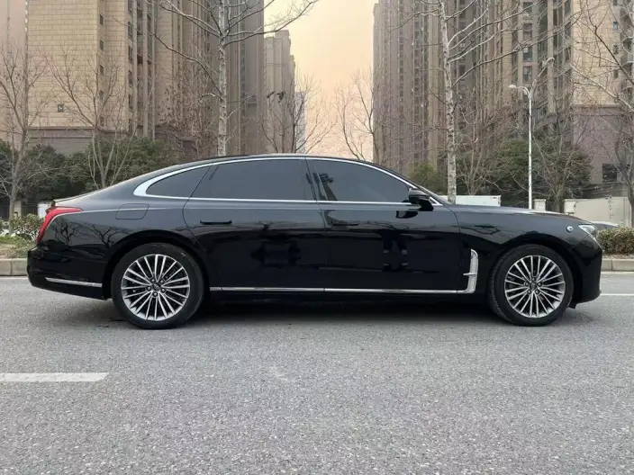 HONGQI H9 2022 Model 2.0T Smart Flag Enjoy Edition – фото 5