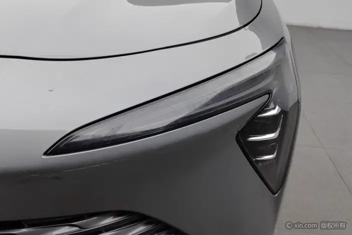 Buick LaCrosse 2023 Model 28T Automatic Yue Zun Edition – фото 6