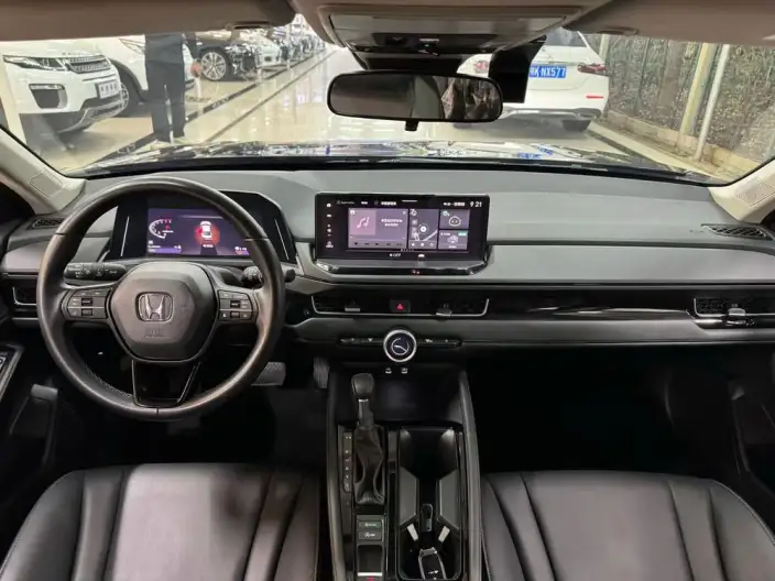 Honda INSPIRE 2023 Model 260TURBO Exquisite Edition – фото 9
