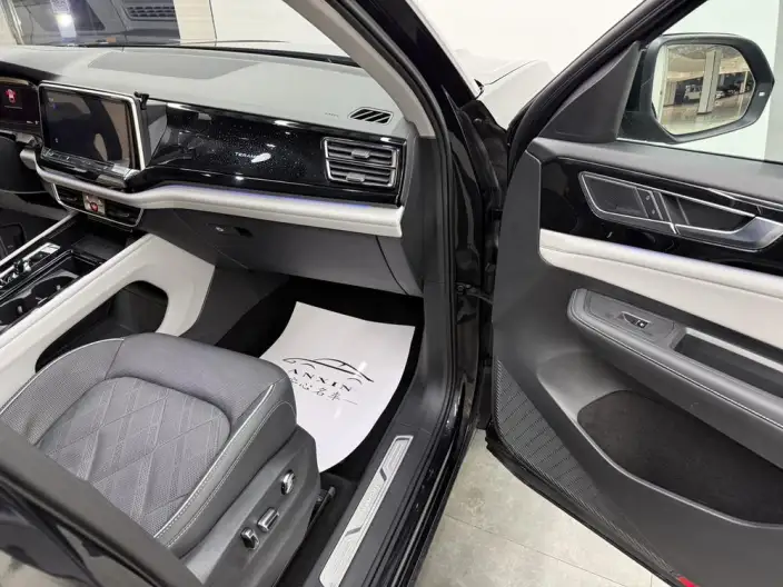 Volkswagen Teramont 2021 Model 380TSI 4WD Respect Ultimate Edition – фото 6