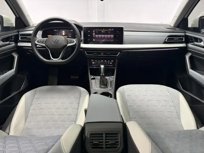 Volkswagen Lavida 2023 Model 280TSI DSG Manyi Edition – фото 9