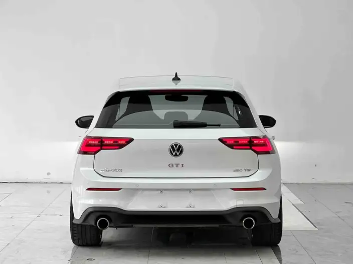 Volkswagen Golf GTI 2021 Model 380TSI DSG GTI – фото 4