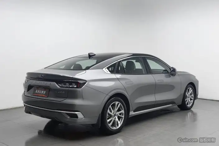 Ford Mondeo 2022 Model Facelift EcoBoost 245 Luxury Model – фото 3