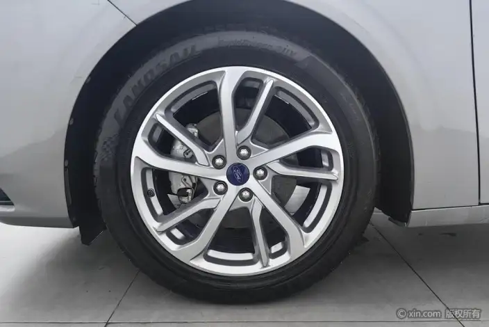 Ford Mondeo 2022 Model Facelift EcoBoost 245 Luxury Model – фото 7