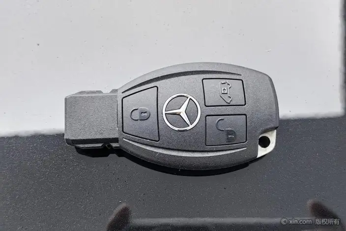 Viano 2023 Model 2.0T Elite Edition 7 seat – фото 5