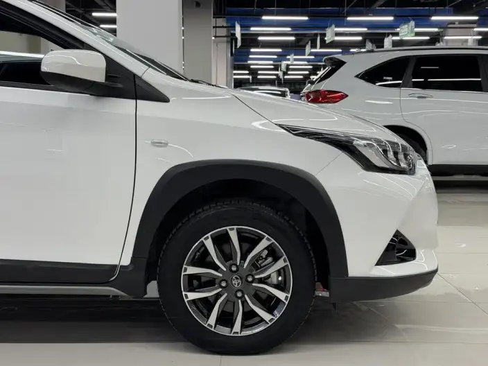 Toyota YARIS L Vios 2022 Model Zhixuan X 1.5L CVT Luxury PLUS Edition – фото 9