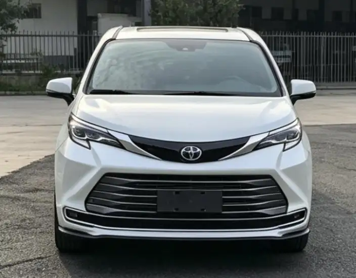 Toyota Sienna 2021 Model 2.5L Hybrid Supreme Edition – фото 2