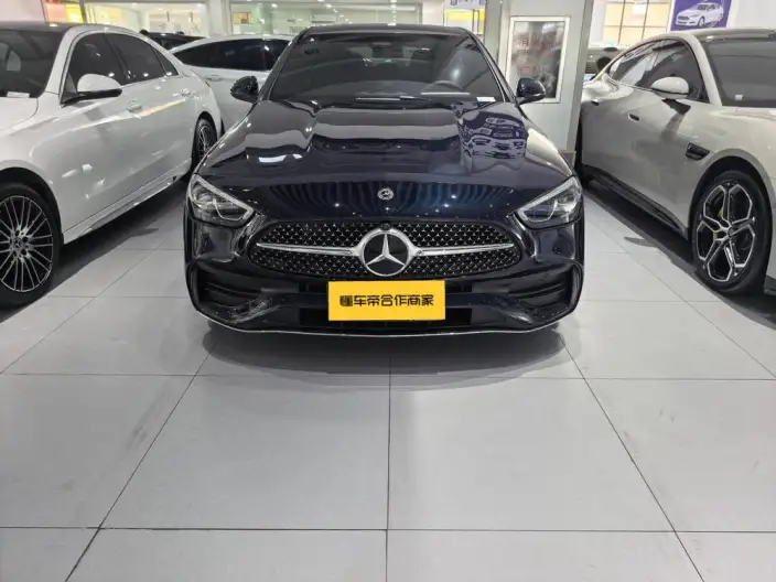 Mercedes-Benz C-Class 2025 Model C 260 L Sports Edition – фото 2