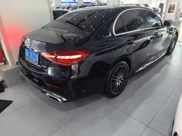 Mercedes-Benz C-Class 2025 Model C 260 L Sports Edition – фото 4