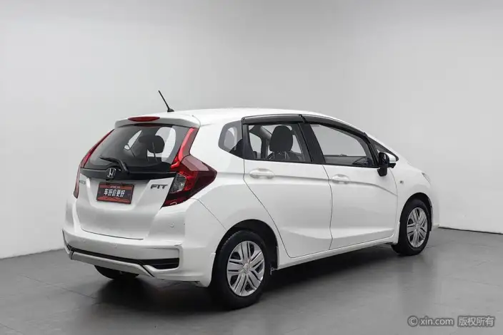 Honda Fit 2020 Model 1.5L CVT Comfort Edition – фото 3