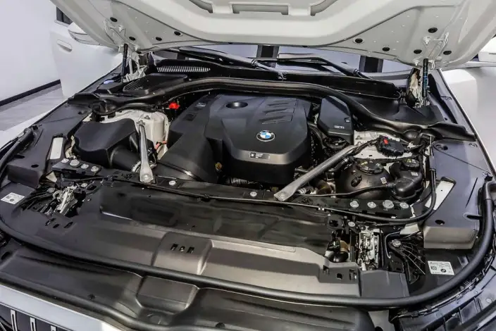 BMW 5 Series 2025 Model 530Li Leading Model M Sports Set – фото 6