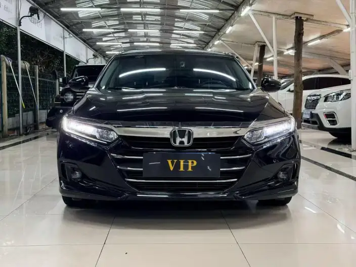 Honda Accord 2022 Model 260TURBO Deluxe Edition – фото 2