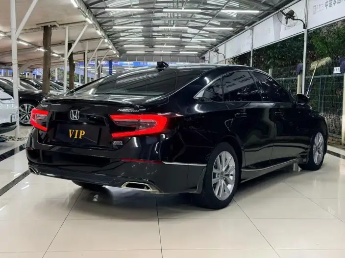 Honda Accord 2022 Model 260TURBO Deluxe Edition – фото 5
