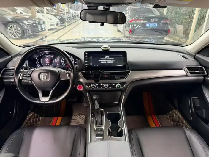 Honda Accord 2022 Model 260TURBO Deluxe Edition – фото 6