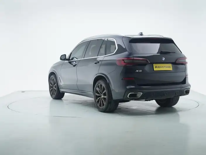 BMW X5 2022 Model Facelift xDrive 30Li Exclusive Model M Sports Set – фото 5
