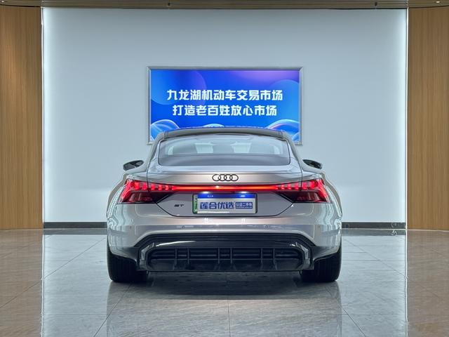 AUDI e-tron GT 2023 Basic model – фото 5