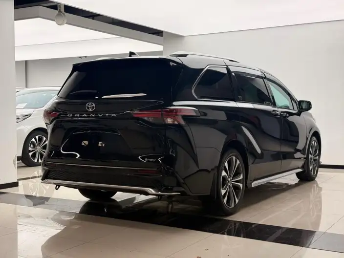 Granvia 2024 Model Intelligent Hybrid 2.5L 2WD Flagship ULTRA Edition – фото 6