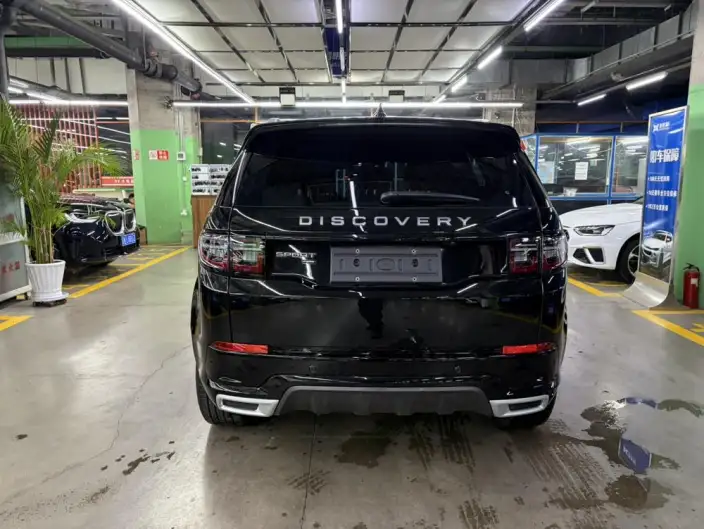 Land Rover Discovery Sport 2023 Model 249PS Family Edition 5 seat – фото 5