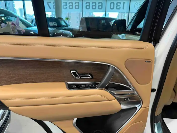 Range Rover 2024 Model 3.0 L6 360PS Shengshi Edition – фото 9