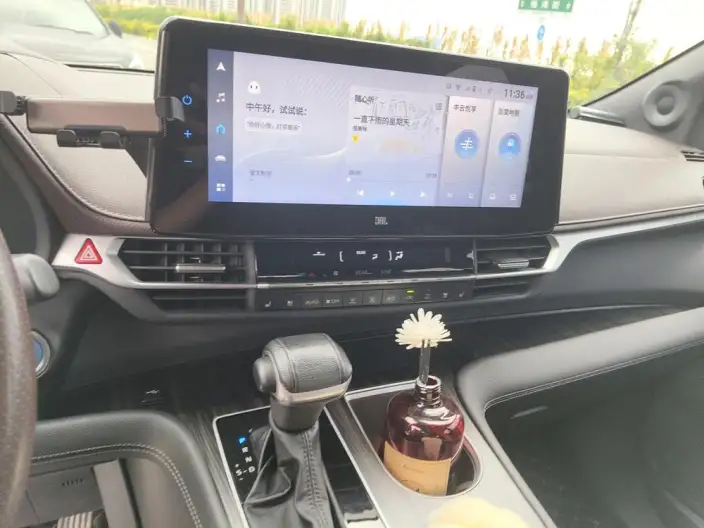 Toyota Sienna 2021 Model 2.5L Hybrid Platinum edition – фото 8