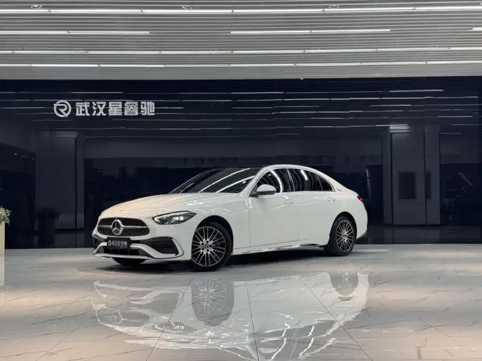 Mercedes-Benz C-Class 2025 Model C 260 L Sports Edition – фото 1