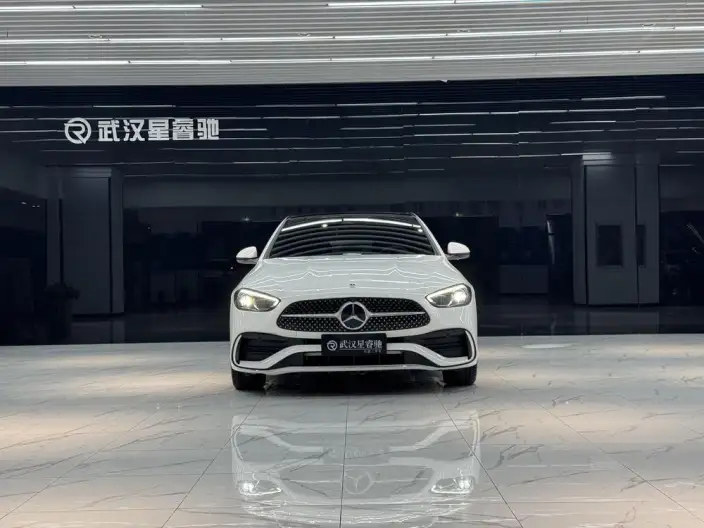 Mercedes-Benz C-Class 2025 Model C 260 L Sports Edition – фото 2